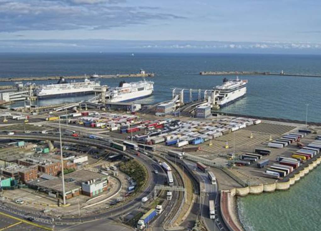 ميناء دوفر يؤكد استعداده الكامل لــ(Brexit) دون اتفاق