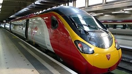 بريطانيا تعلن الخفض التدريجي لخدمات السكك الحديدية