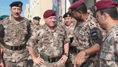 الأردن ينشر الجيش ويعطل قطاعيه العام والخاص لمكافحة كورونا
