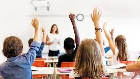 منظمة بريطانية تحذرمن خطر عدم عودة ملايين الطلاب إلى مدارسهم