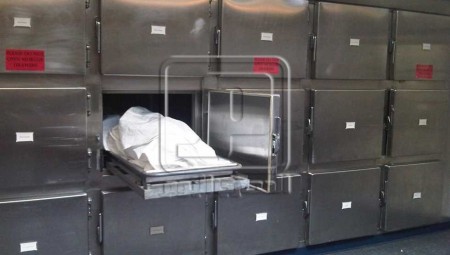 بريطانيا: ثلاجات عملاقة لحفظ جثث موتى كورونا