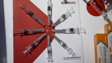 الصين تحتفل بانتصارها على الفيروس فيما أوروبا تعاني