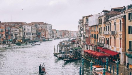 إيطاليا تعلن بدء التدفقات السياحة الأوربية
