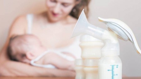 علاج محتمل لفيروس كورونا: بروتين موجود في حليب الأمهات