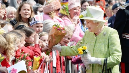 هل ستحتفل الملكة إليزابيث بعيد ميلادها هذه السنة؟