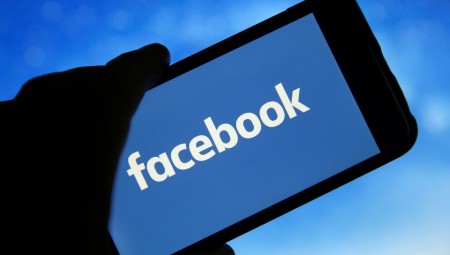 فيسبوك تعدل شكل شريط الأحداث لزيادة تحكم المستخدمين بالمنشورات