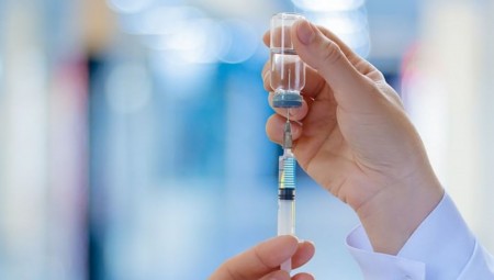 الجمعية الطبية الإسلامية البريطانية: اللقاح حلال ويجوز أخذه خلال رمضان