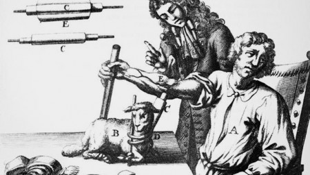 فرنسي من القرن السابع عشر يعالج بنقل دماء الحيوان إلى الإنسان.. فماذا كانت النتيجة؟