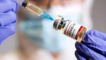 بريطانيا .. لجنة اللقاحات لا توصي بتطعيم من هم دون الـ15 عاما
