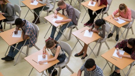 A-level: مخاوف من خضوع الطلاب لاختبارات خارج المنهاج الذي تم تدريسه