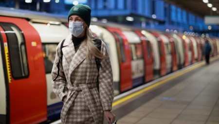 هل تواجه المملكة المتحدة موجة خامسة من وباء كورونا؟