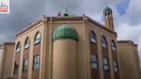 فيديو: لأول مرة في المملكة المتحدة رفع الأذان عبر مكبرات الصوت الخارجية بمسجد ستوكتون
