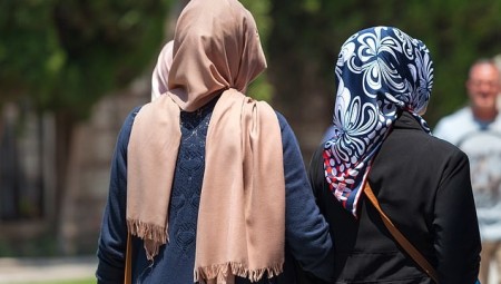 النساء المسلمات في بريطانيا تاريخ مخفي لكنه مشرف منذ زمن بعيد