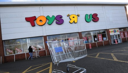 Toys 'R' us تستعد لإعادة افتتاح متاجرها في المملكة المتحدة في غضون أشهر