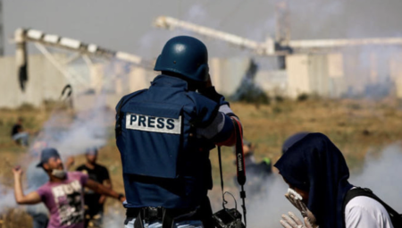 صحافيون بريطانيون يناشدون إسرائيل ومصر بالسماح لوسائل الإعلام الأجنبية  الدخول إلى غزة!