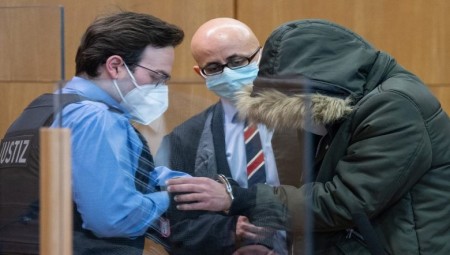 ألمانيا .. محاكمة طبيب سوري بتهمة ارتكاب جرائم ضد الإنسانية
