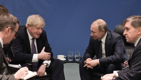 بريطانيا تعلن تعليق التعاون الضريبي مع روسيا