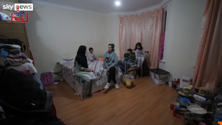 فيديو: مسلمة بريطانية  تروي قصة عيشها مع القوارض