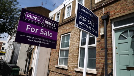 ارتفاع أسعار المنازل في بريطانيا لأول مرة منذ 8 أشهر