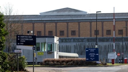 فرار عنصر بالجيش البريطاني متهم بالإرهاب من سجن في لندن
