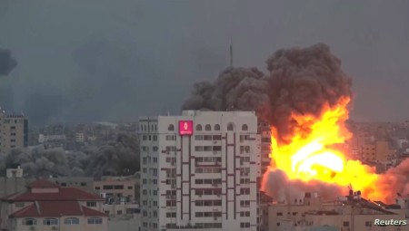 هل تستعد إسرائيل لإغراق أنفاق حماس بغاز الأعصاب؟