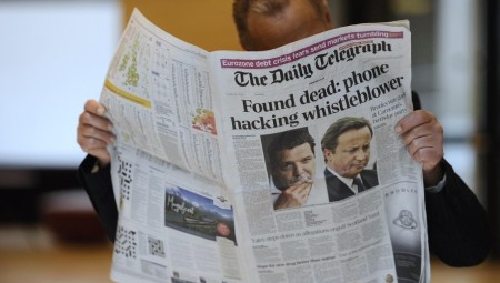 رئيس مجموعة تلغراف يستقيل مع تحقيق بريطاني حول عملية بيع الصحيفة