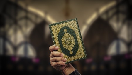 حادثة حرق جديد للقرآن الكريم في الدنمارك أمام السفارة العراقية