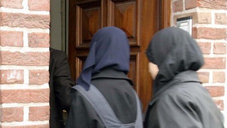 الحكومة البريطانية توفر قروضاً طلابية تتوافق مع الشريعة الإسلامية… إليك التفاصيل