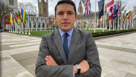 الصحافي د.محمد الفنيش يحقق فوزًا مستحقًّا في مجلس نقابة الصحافيين في بريطانيا