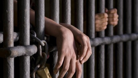 الحكومة البريطانية تخطط لتشديد عقوبة السجن مدى الحياة على مرتكبي الجرائم الأكثر فظاعة