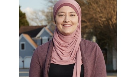 الفلسطينية رؤى رمان أول عربية مسلمة تفوز بعضوية ببرلمان ولاية جورجيا في أمريكا