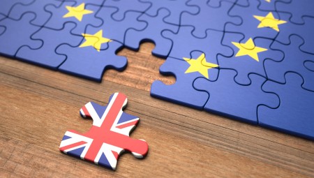 لندن توقع اتفاقا للتعاون مع الاتحاد الاوروبي لتنظيم الخدمات المالية