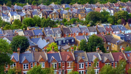 انخفاض أسعار المنازل في بريطانيا بأكبر قدر منذ 2011