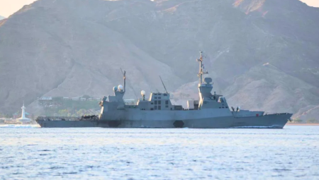 تعرض سفينة بريطانية لقصف صاروخي في البحر الأحمر