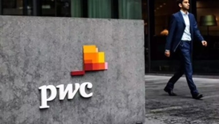 شركة الاستشارات العالمية PwC تعتزم تتبع حركات موظفيها