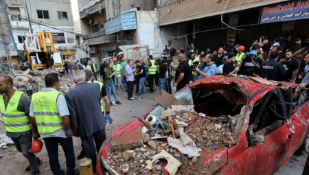 بريطانيا تحث مواطنيها على مغادرة لبنان فوراً وتجمع 700 جندي لعمليات الإجلاء