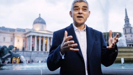 عمدة لندن يحث المستثمرين على الفرار من فوضى ترامب واختيار لندن كملاذ للاستقرار والفرص