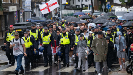 الولايات المتحدة تُعرب عن قلقها بشأن حرية التعبير في بريطانيا