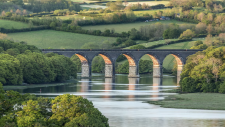 وفاة طفلة وانتشال جثة فتى في حادثي غرق منفصلين ببريطانيا