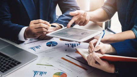 هذه أفضل الوظائف المالية دخلاً في منطقة الشرق الأوسط لعام 2025