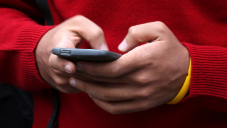 الأحد.. تنبيه طوارئ تجريبي يهز ملايين الهواتف في المملكة المتحدة