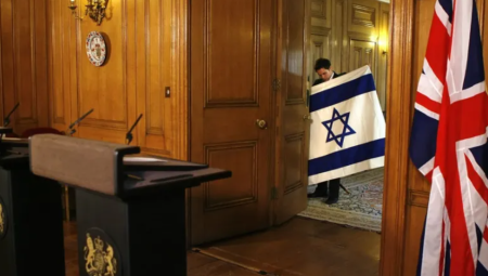 إطلاق عريضة للتحقيق في تأثير اللوبيات الإسرائيلية على الحكومة البريطانية