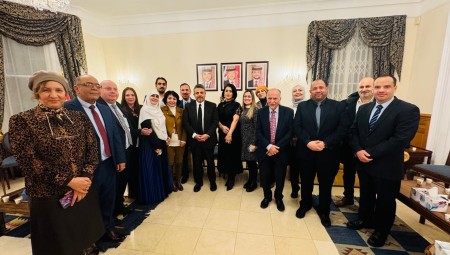 السفير الأردني في بريطانيا يستقبل وفد مؤتمر الجالية العربية