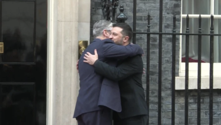 زيلينسكي يلتقي الملك في ويندسور قبيل محادثاته مع قادة أوروبا