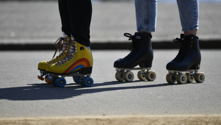 غرامة 558 جنيهًا لمستخدم مترو لندن بعد دخوله محطة متزلجًا على العجلات