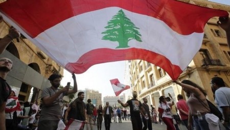 بريطانيا تدعو للاستجابة للمحتجين في لبنان