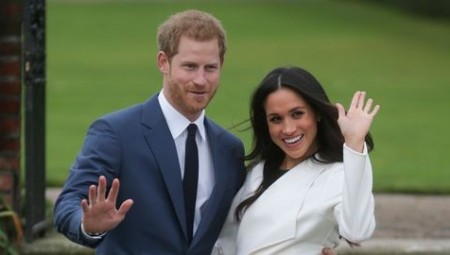 الأمير هاري وزوجته ميغان يعلنان مغادرة القصر الملكي نهائيا