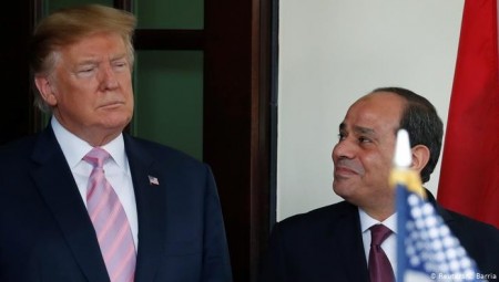 مصر تطالب فلسطين وإسرائيل بالدراسة المتأنية لخطة السلام الأميركية